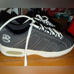 Men's Black Athletic Sneakers with White Accents Bowling shoes